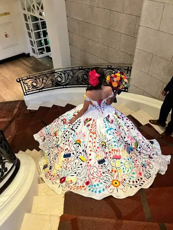 3990 - Quinceañera Dresses