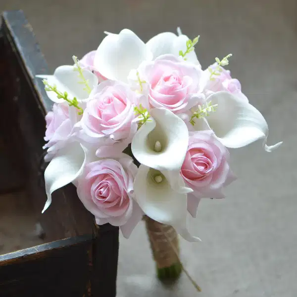 White Calle Lily and Pink Rose Bouquet - Ramos