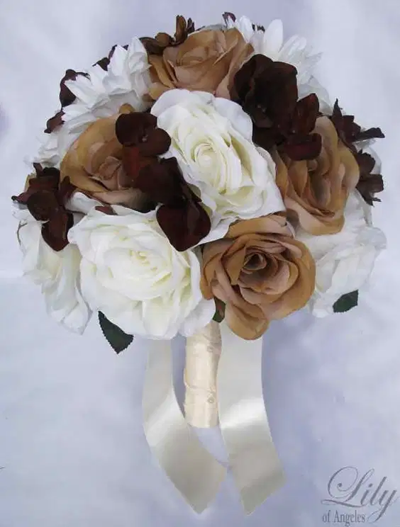 Brown Mocha Floral Bouquet - Ramos