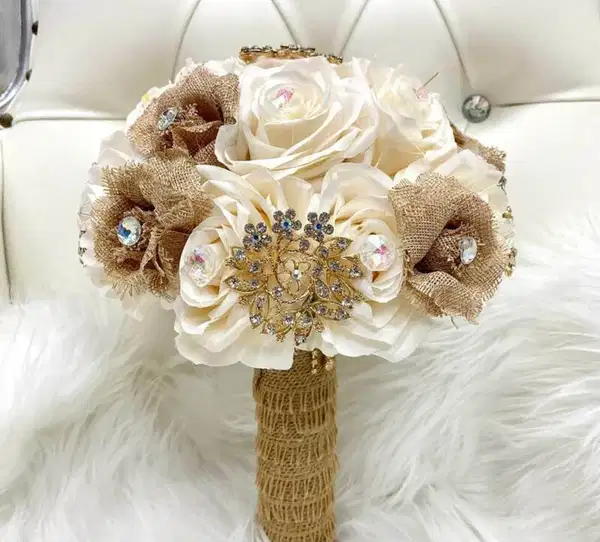 Burlap Ivory Flower Bouquet - Ramos