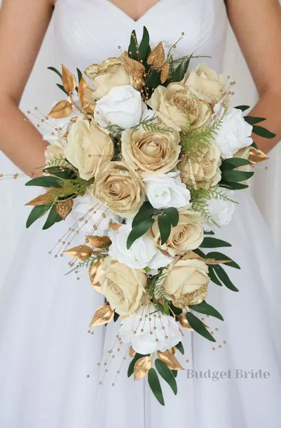 Champagne Taupe Ivory Bouquet - Quinceañera Ramos