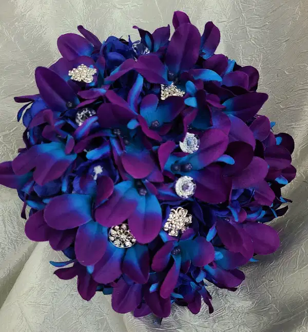 Galaxy Orchid Bouquet - Ramos