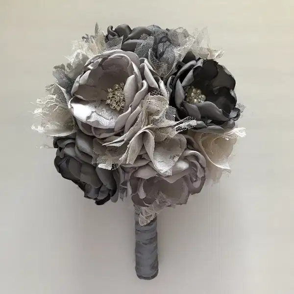 Silver Gray Rose Fabric Bouquet - Ramos