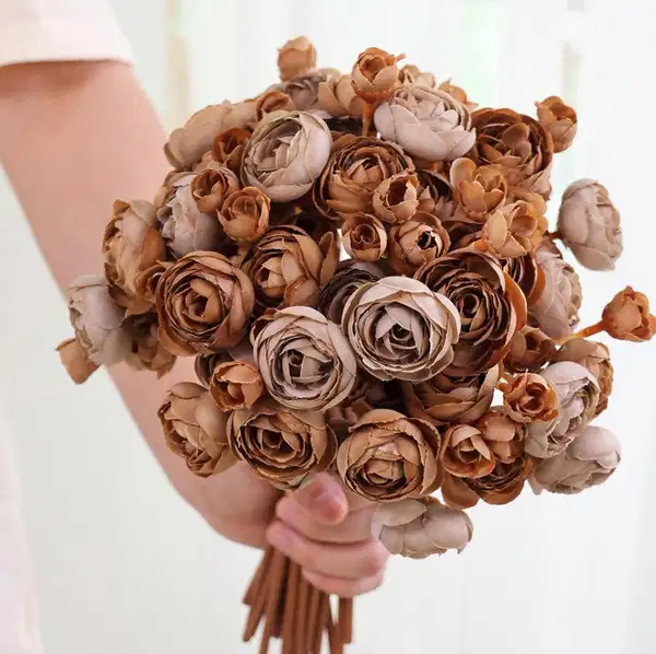 Mocha Rose Bouquet - Ramos