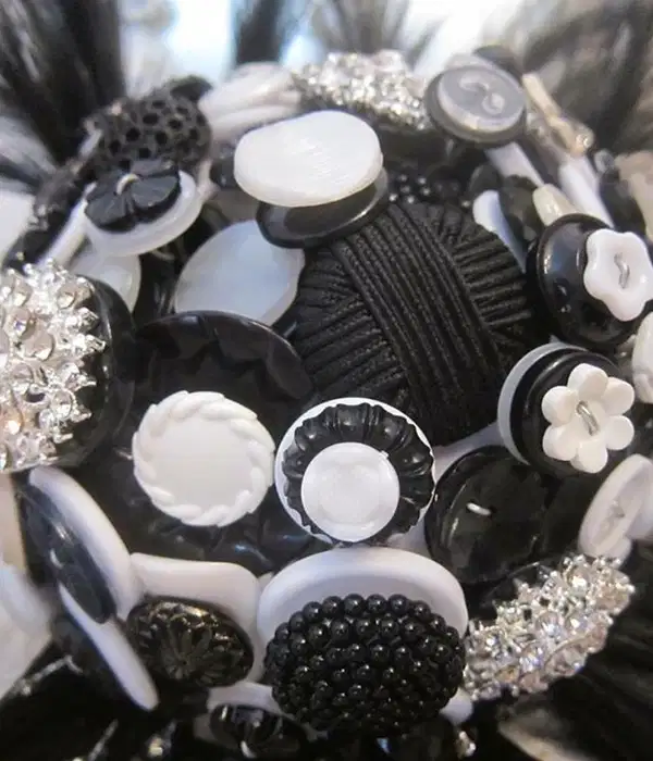 Black and White Button Bouquet - Ramos