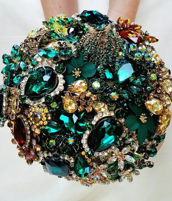 Green Brooch Bouquet - Ramos