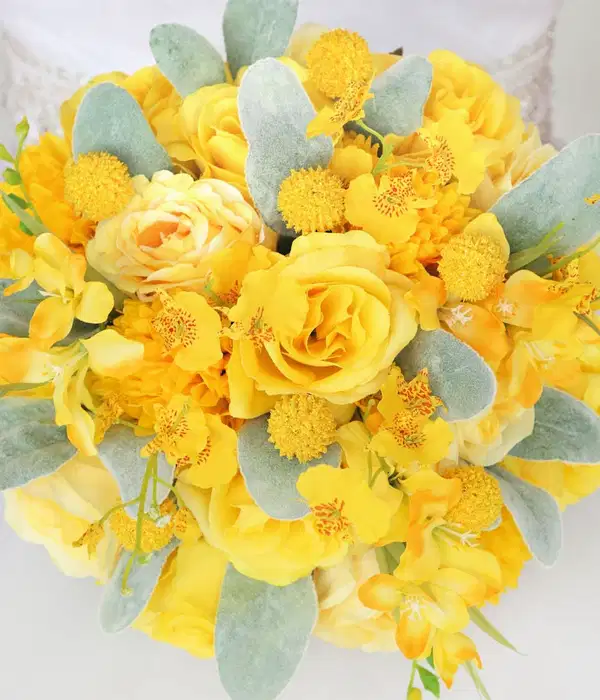 Nala Bouquet in Bright Yellow - Ramos