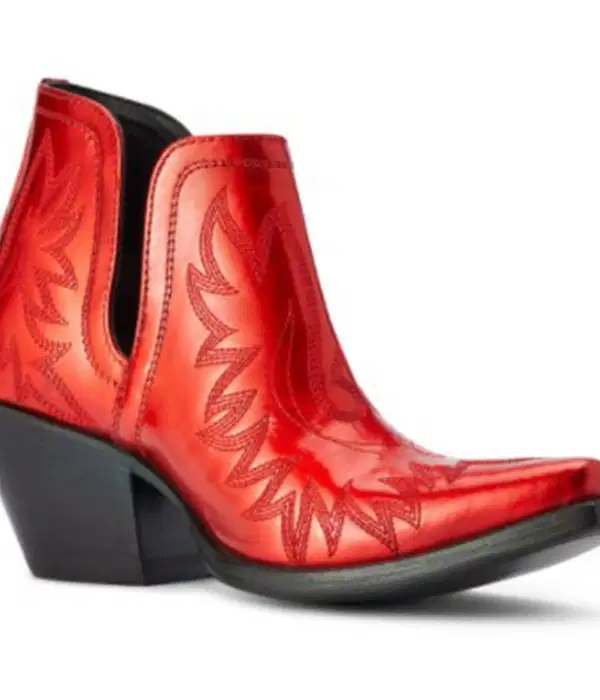 Queen of Hearts Western Booties - Shoes