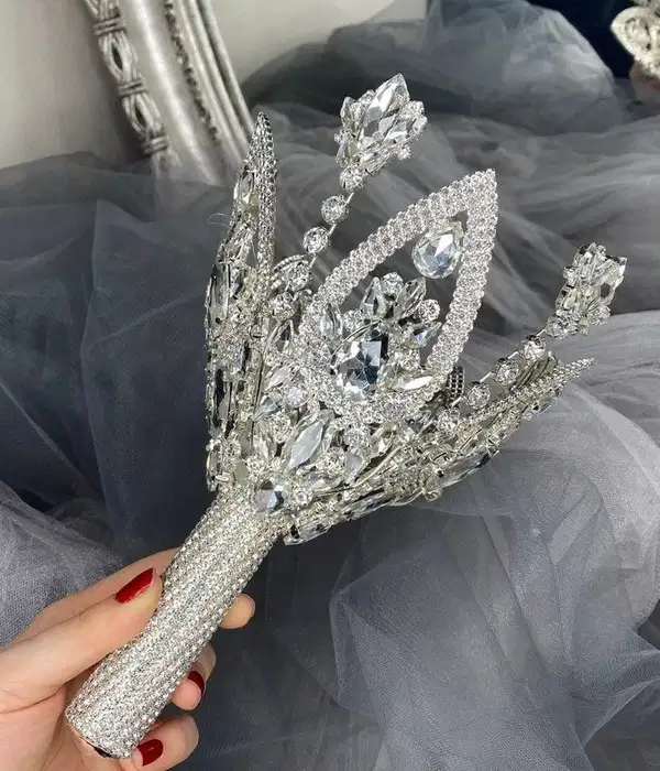 Silver Rhinestone Bouquet Holder - Ramos