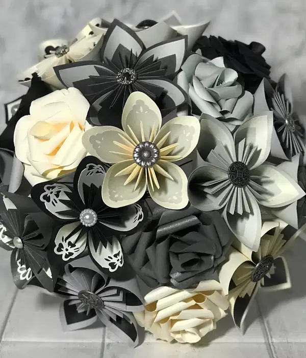 Everlasting Grey Floral Paper Bouquet - Ramos