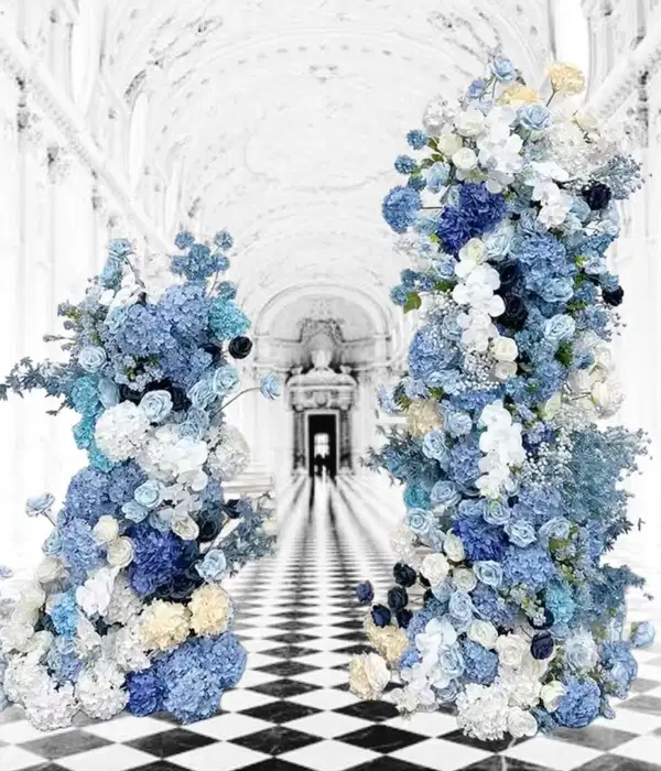Wuthering Heights in Blue Party Space - Party Vibes