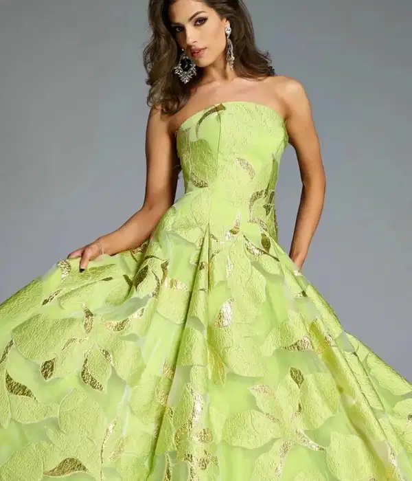 Soft Green Textured Floral Strapless Gown - Dresses